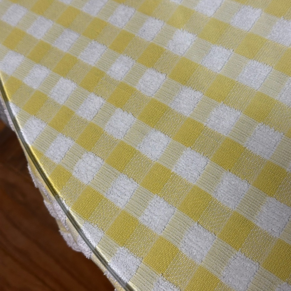 Tablecloth - Picture 6 of 6